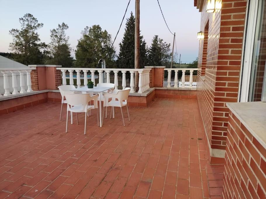 Casa Laurel Apartment Camarles Ngoại thất bức ảnh